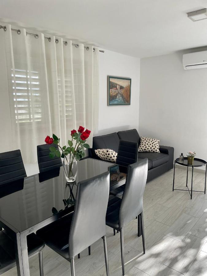 Apartment Paulina Trogir Exterior foto