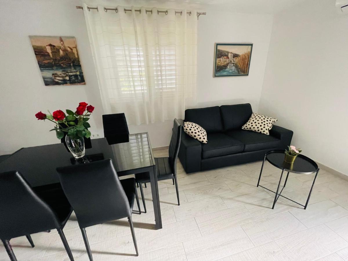 Apartment Paulina Trogir Exterior foto